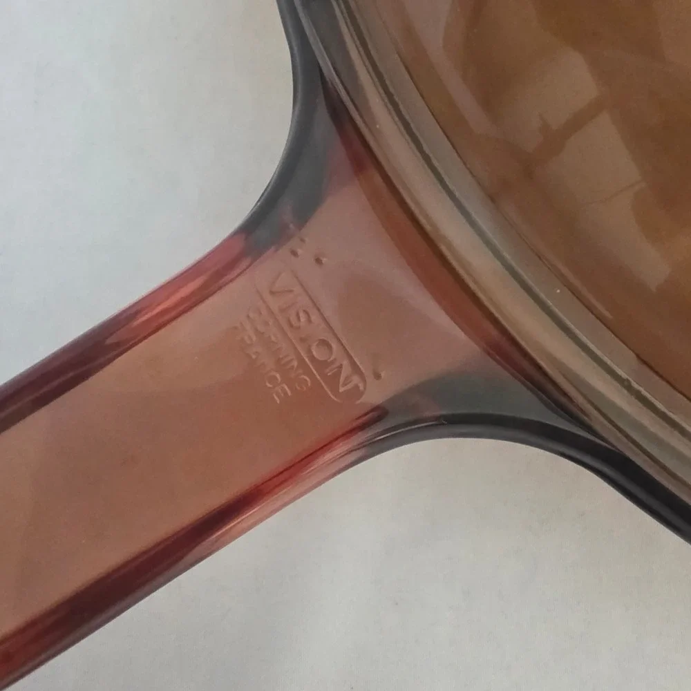Vision Corning Amber Glass Skillet with Lid Vintage 10 Inch NWOT France